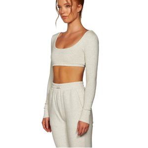 My Mum Made it Staple Long Sleeve Crop